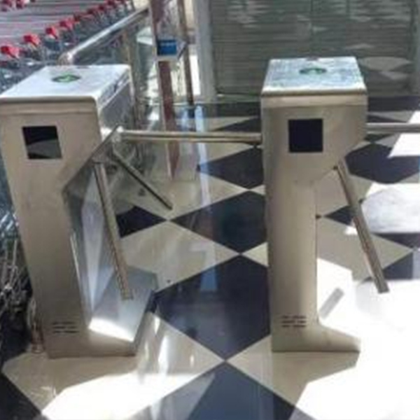 サウジアラビア