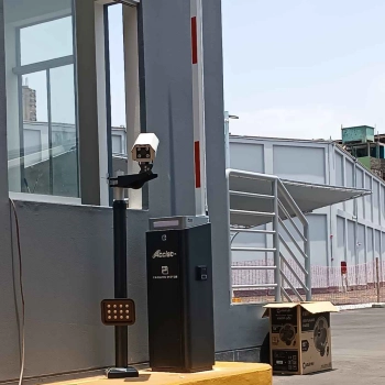 Những thách thức đối mặt với hệ thống đỗ xe thông minh và cách giải quyết chúng